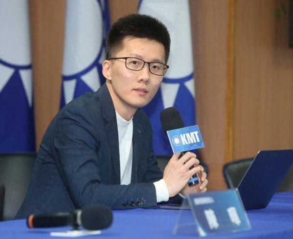 萧敬严参选新北市议员为何蓝营有人跳脚？历史哥：大家点滴在心头
