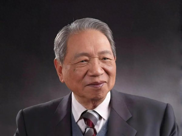 26岁才学把脉, 他凭什么成了国医大师?